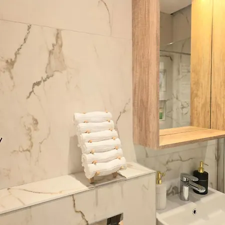 Luxury Old Town Center *